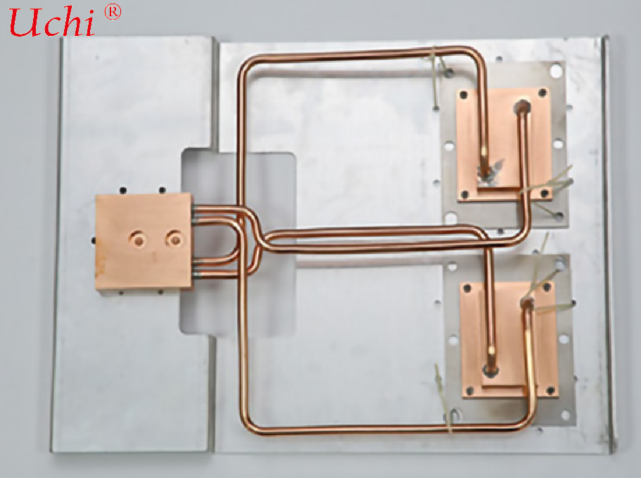 Tấm làm mát chất lỏng phẳng không rãnh với đế phẳng mịn và khả năng tương thích keo tản nhiệt để quản lý nhiệt