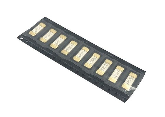 Cầu chì gốm MELF 60A 63VDC không chì để cung cấp nguồn điện truyền thông 5G